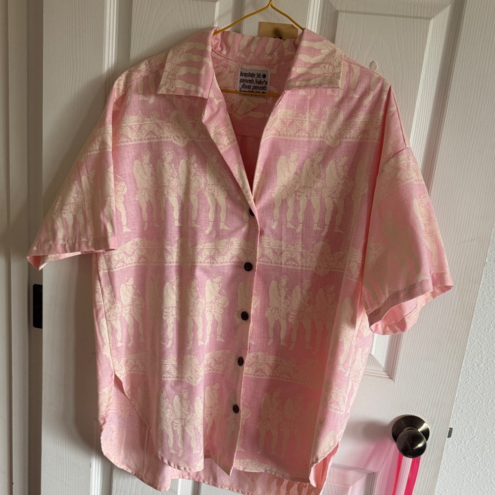 Vintage pink Nake’u Awai aloha shirt